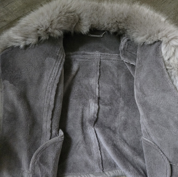 White House Black Market Grey Fur Coat - Picture 3 of 5